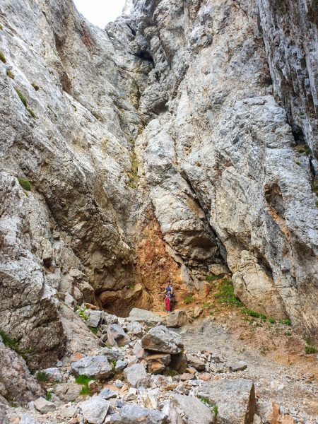 9 viel Fels